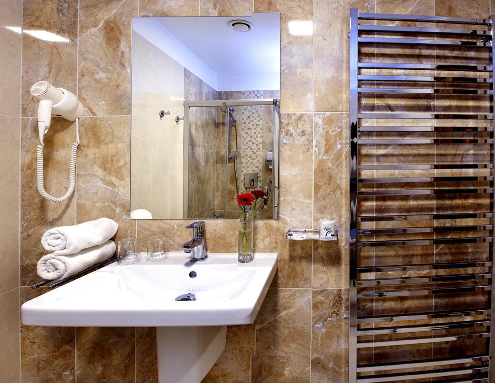 Hotel Pod Zamkem Velké Meziříčí 객실 사진